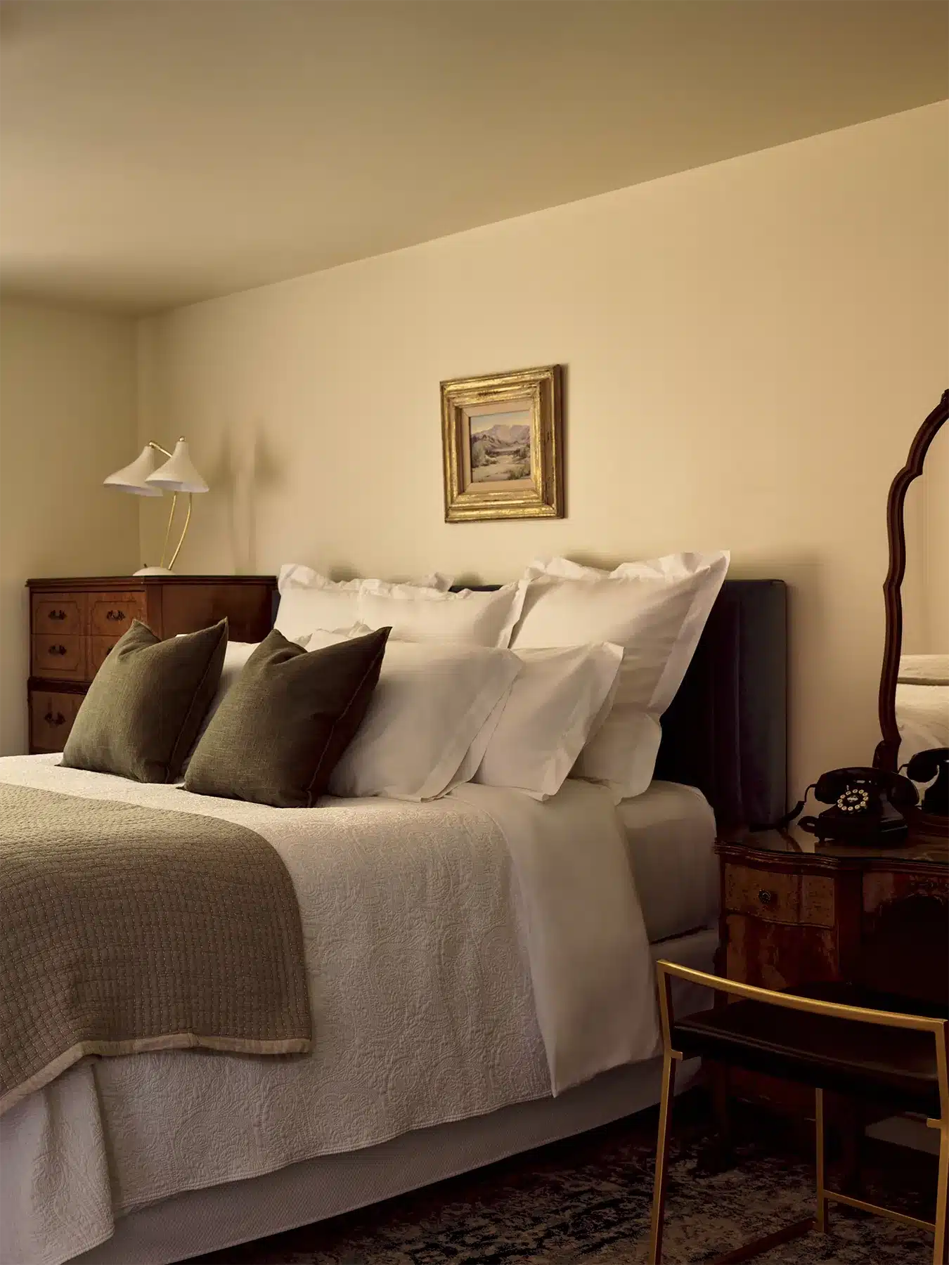 Garden room bed with desk and dresser