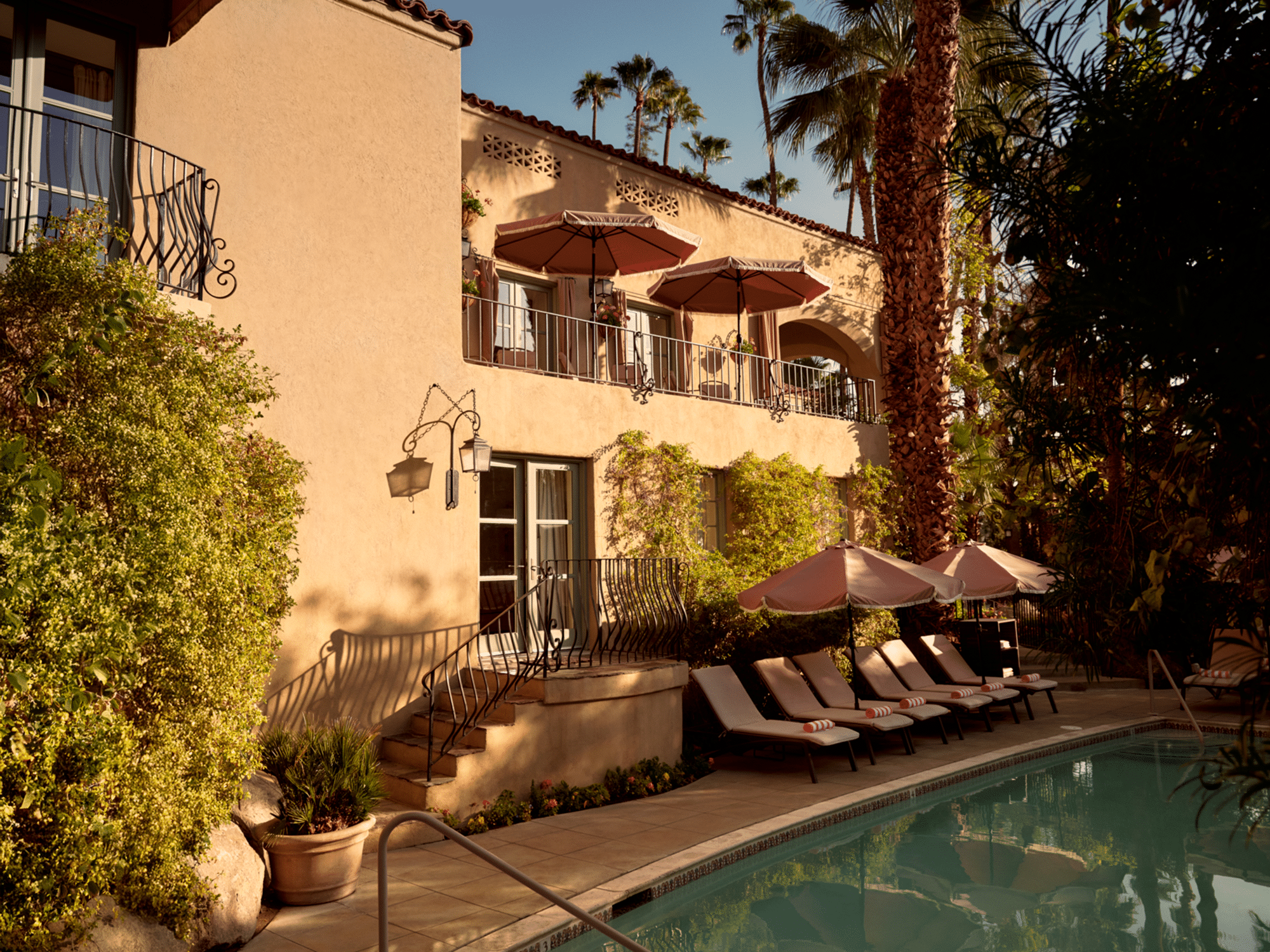 Welcome 4 The Willows Hotel Palm Springs exterior