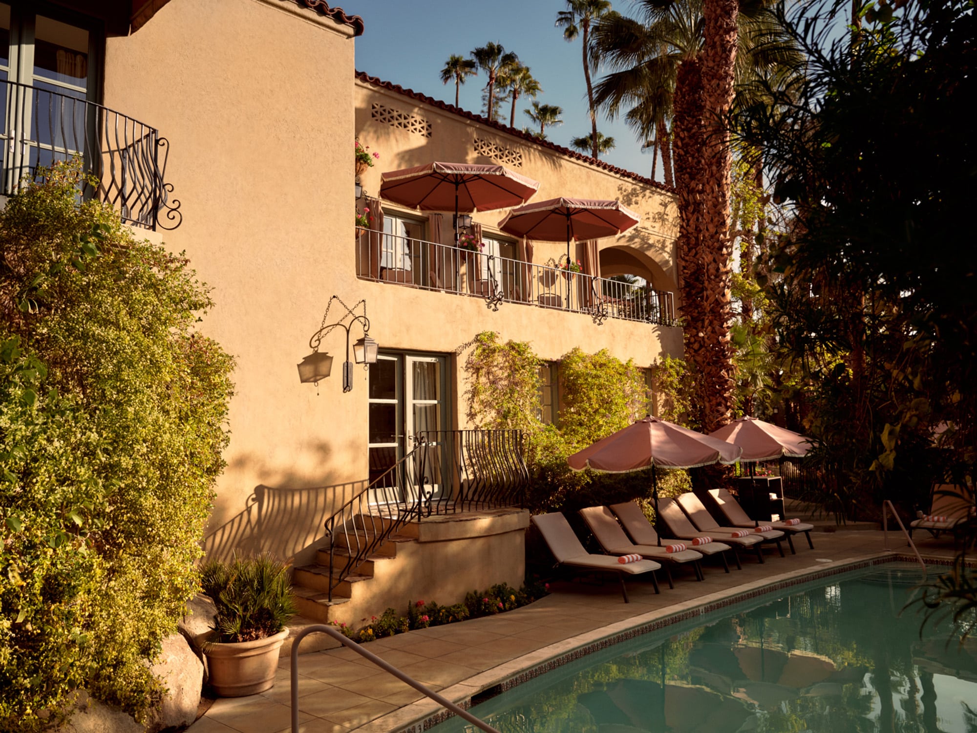 the willows hotel pool